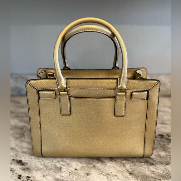 MICHAEL KORS DILLON GOLD MEDIUM EW SATCHEL LEATHER BAG - Picture 2 of 8